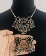 Mahira Glass Necklace Set