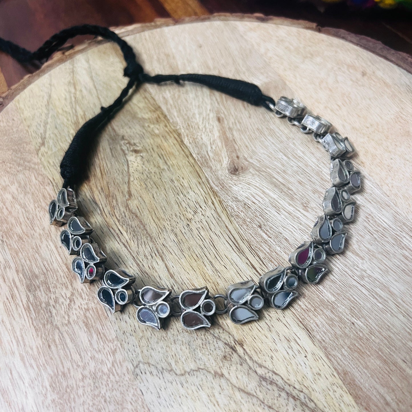 Mayera Glass Choker
