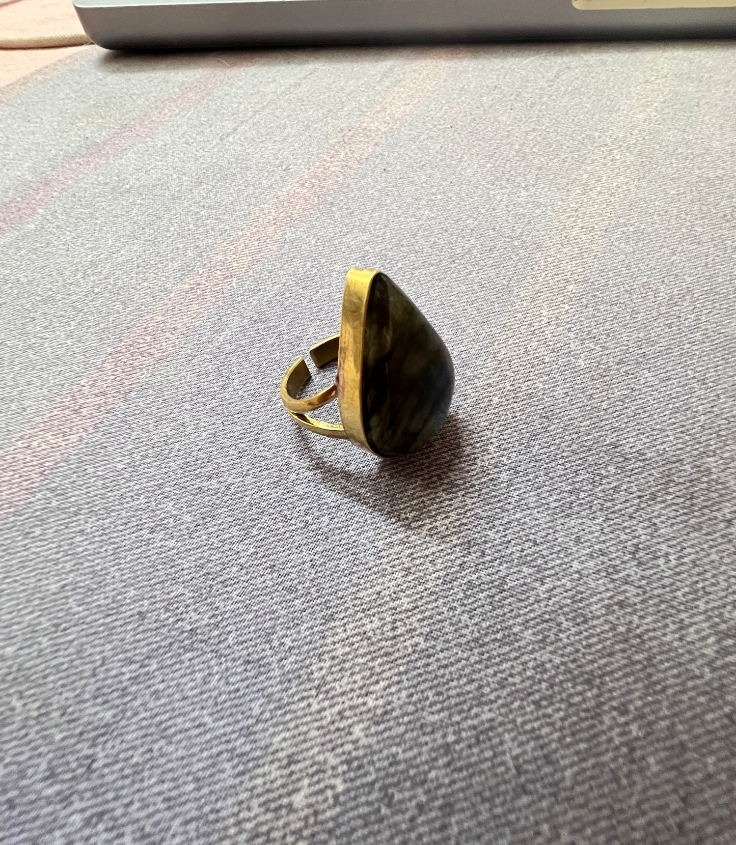 Libra Vintage Ring