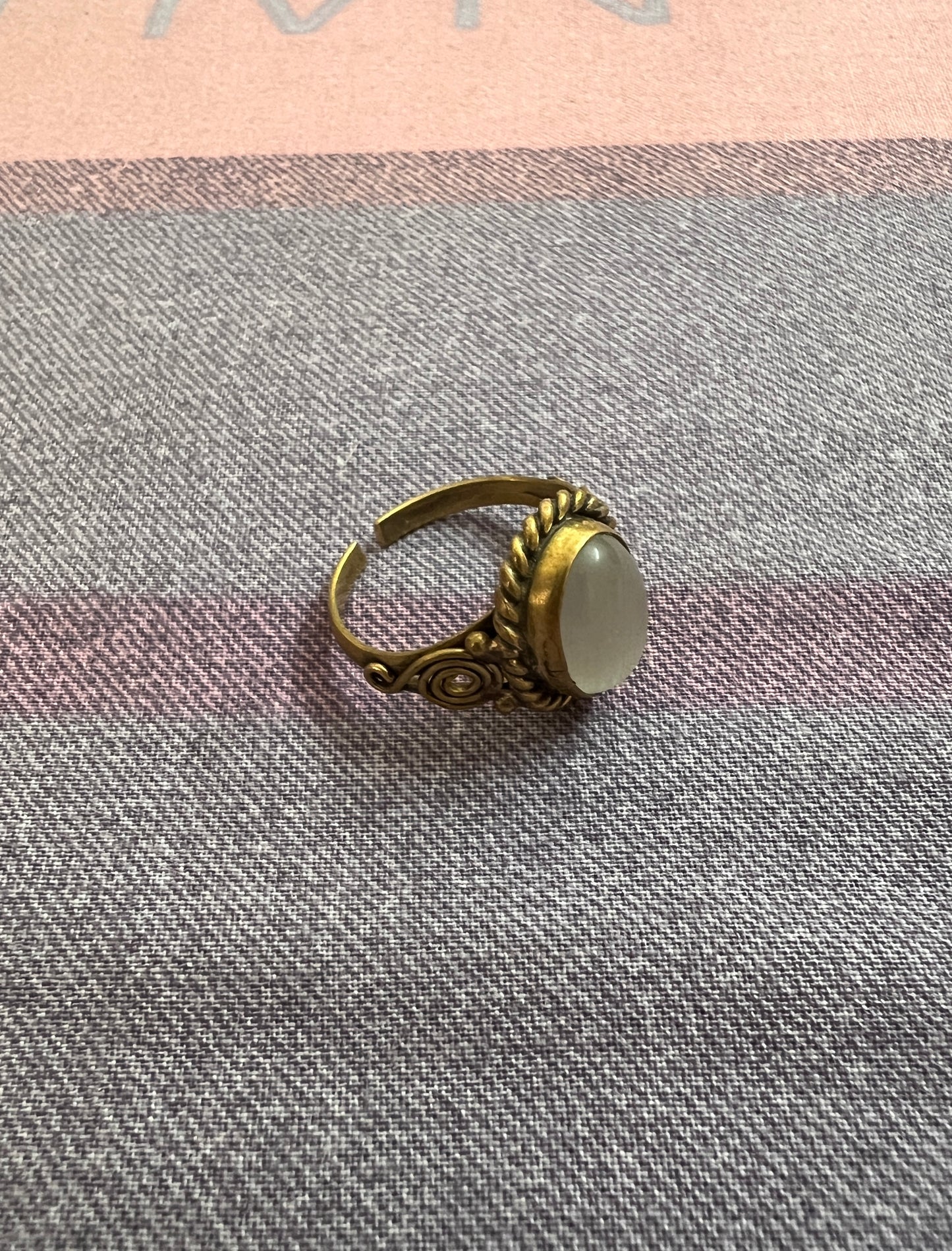 Uja Vintage Ring