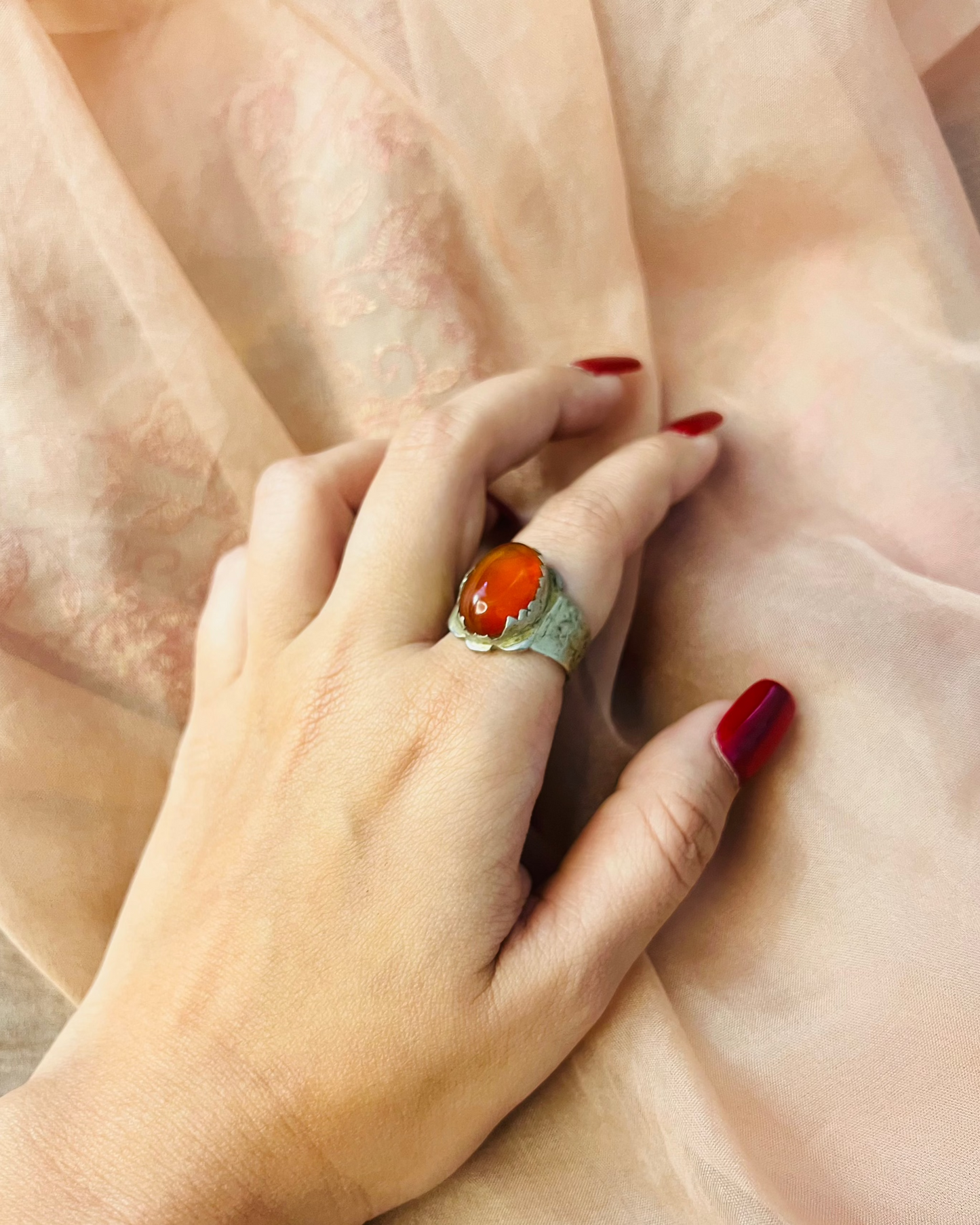 Naarang Vintage Ring