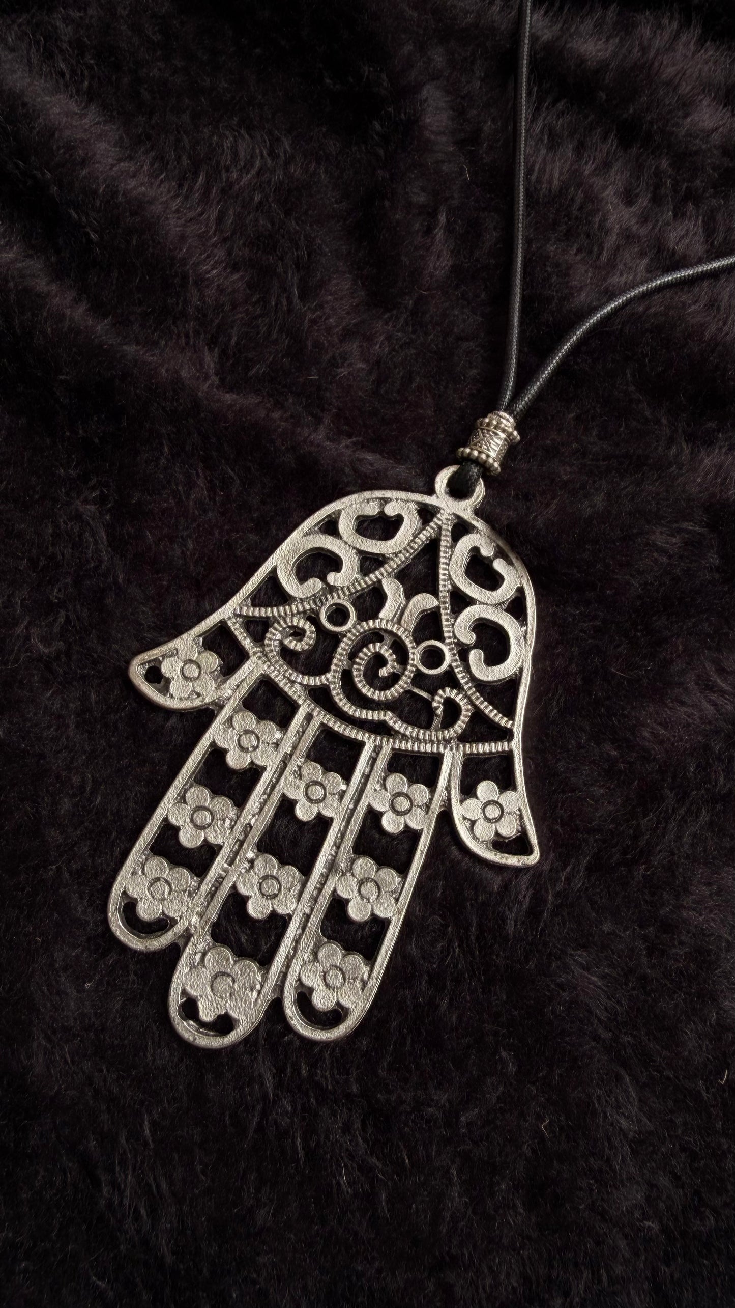 Mina Zamak Pendant