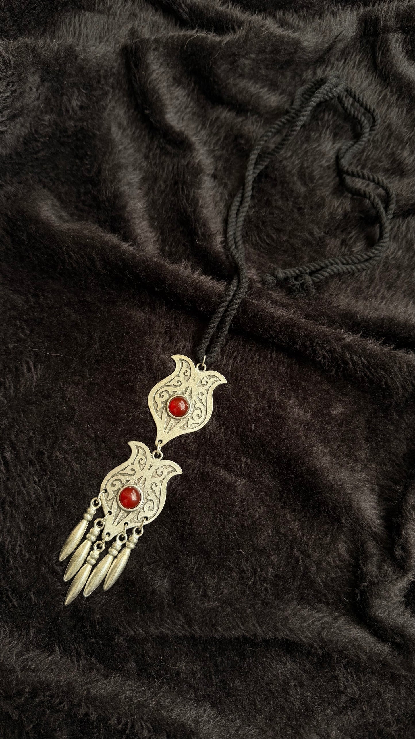 Ilyat Zamak Pendant