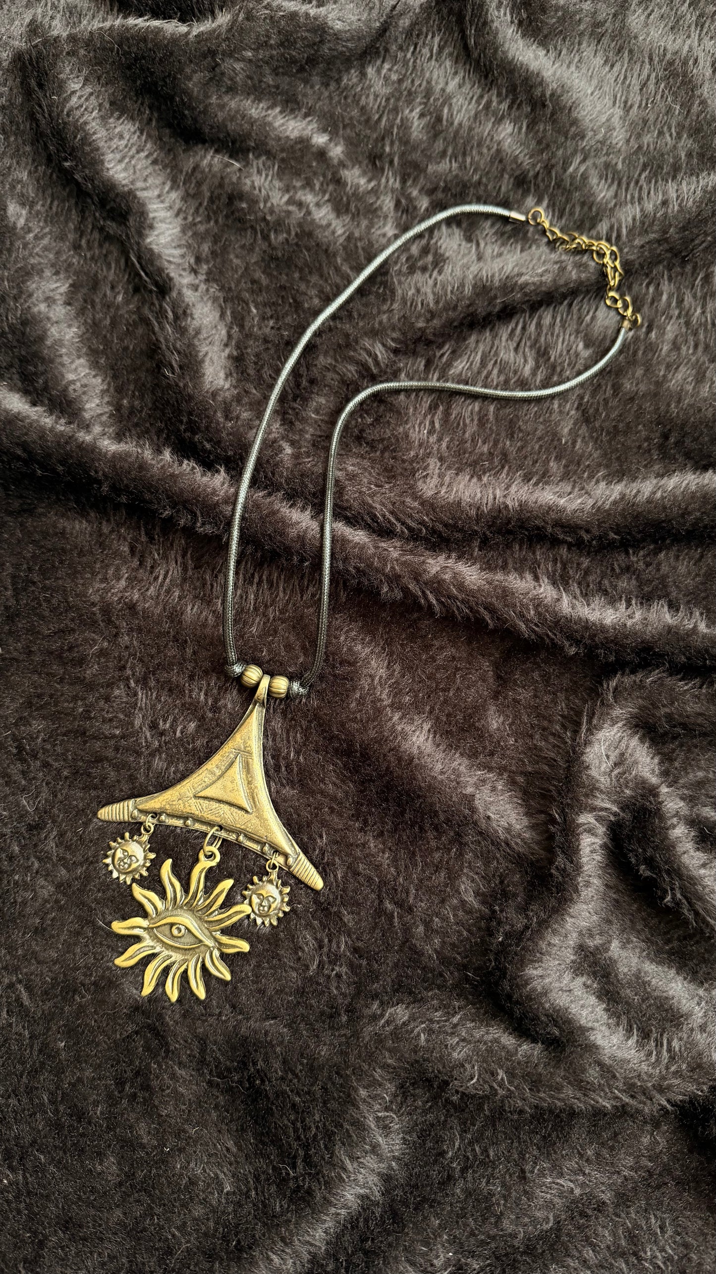 Mohtarma Zamak Pendant