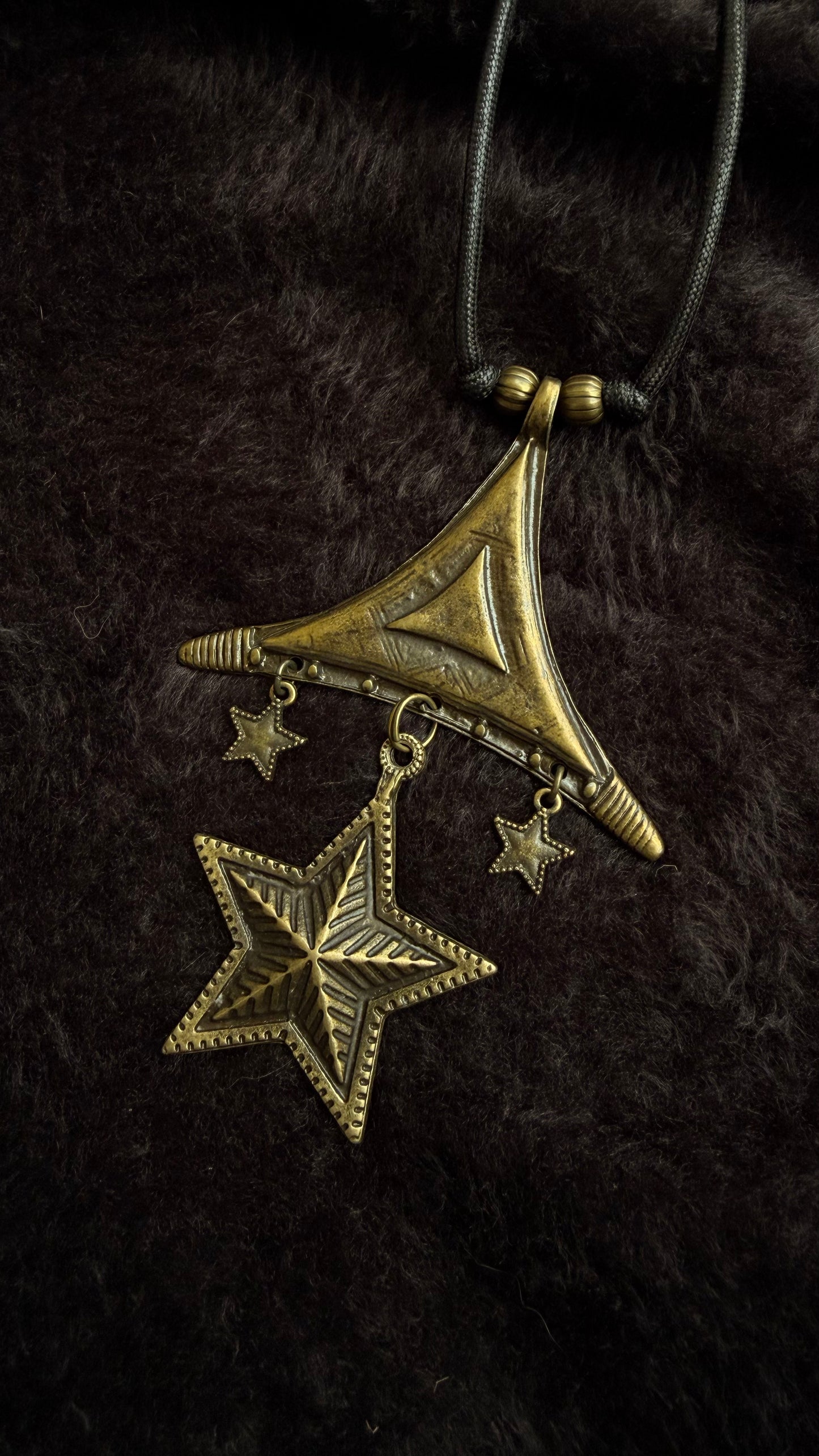 Sitara Zamak Pendant