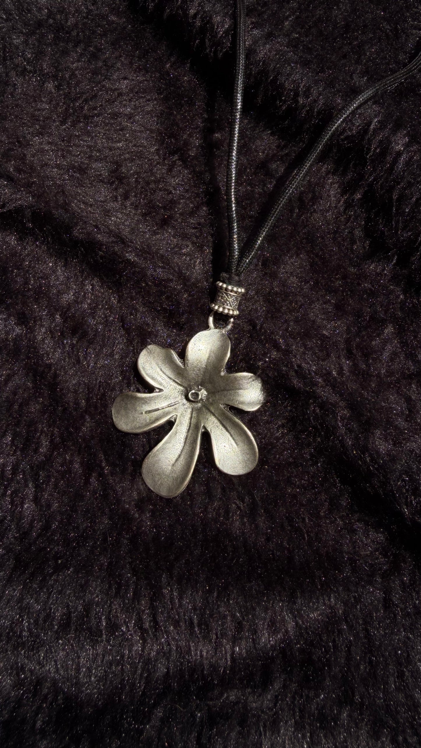 Susha Zamak Pendant