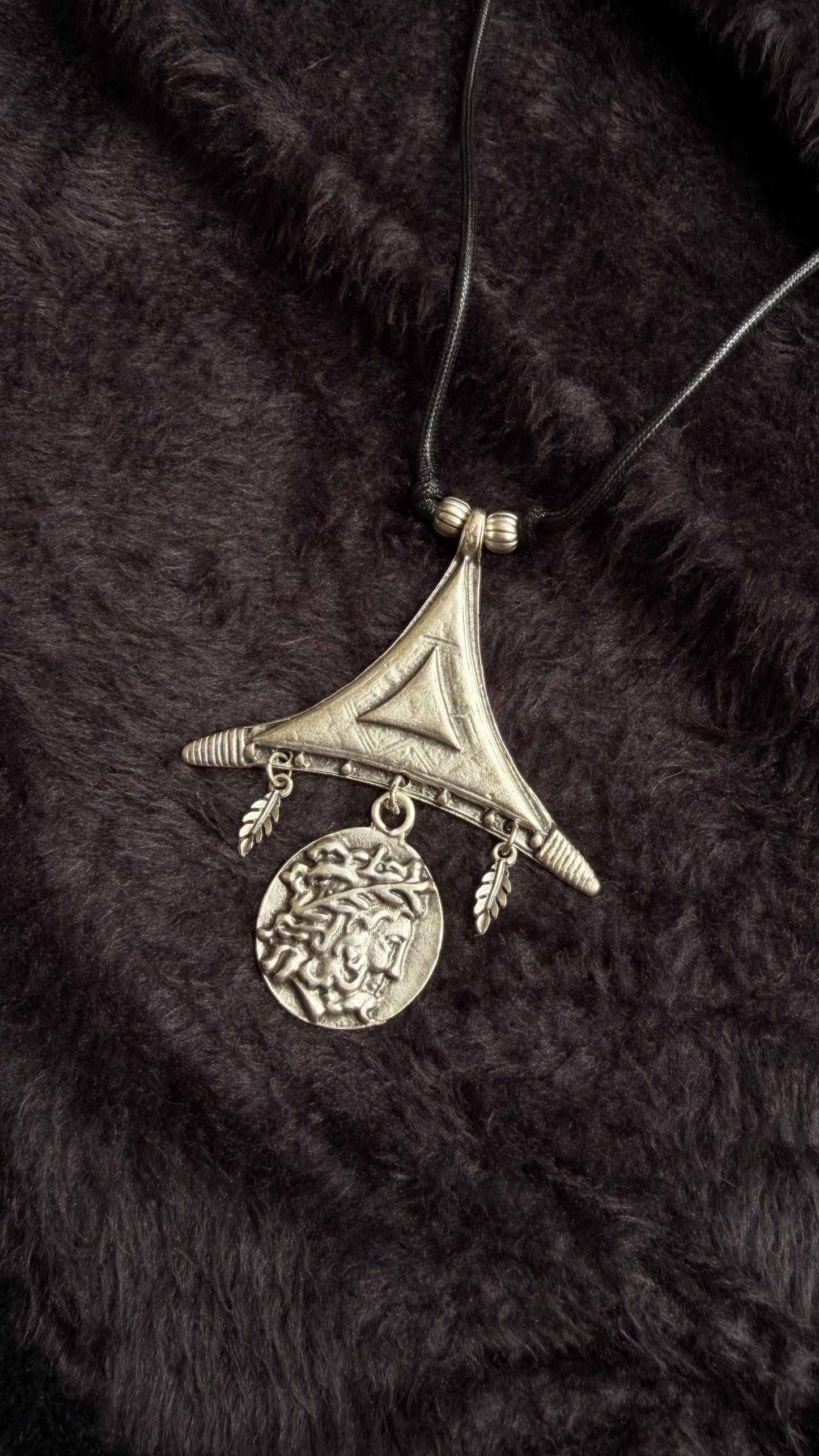 Lavan Zamak Pendant