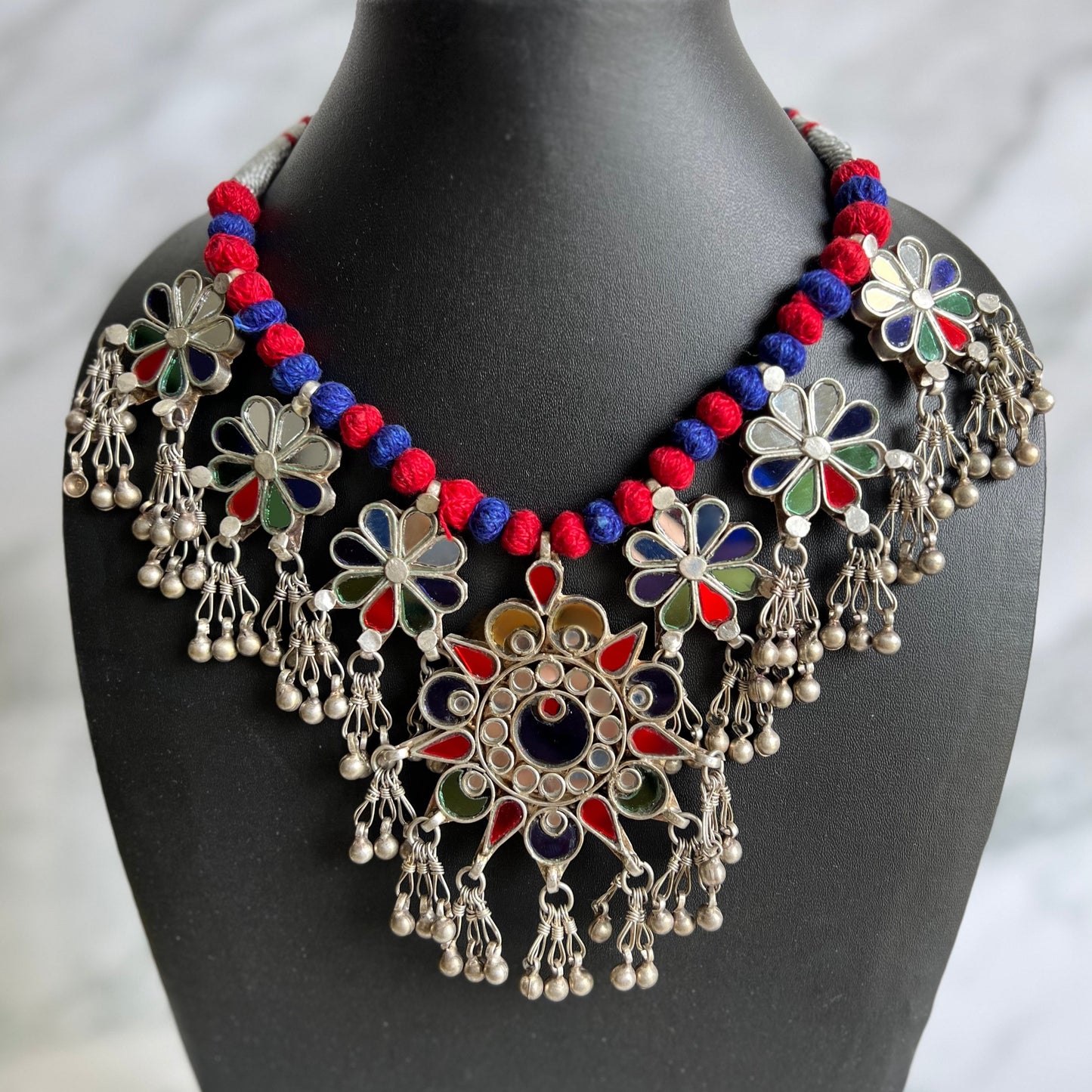 Maqbool Glass Necklace