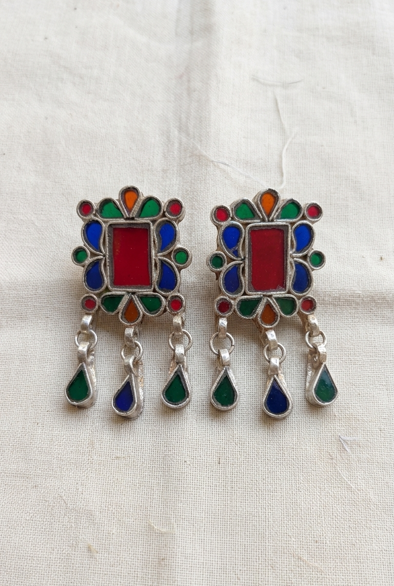 Hunar Glass Earrings