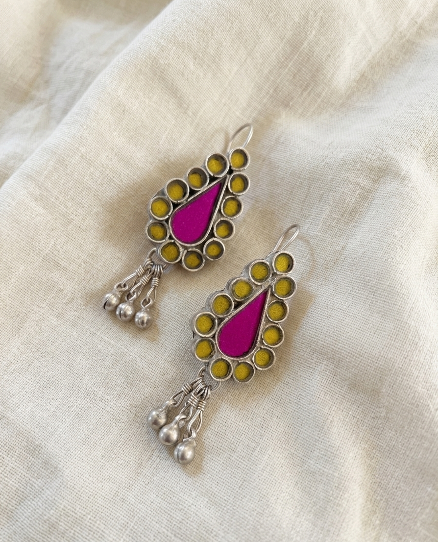 Nuraani Glass Earrings