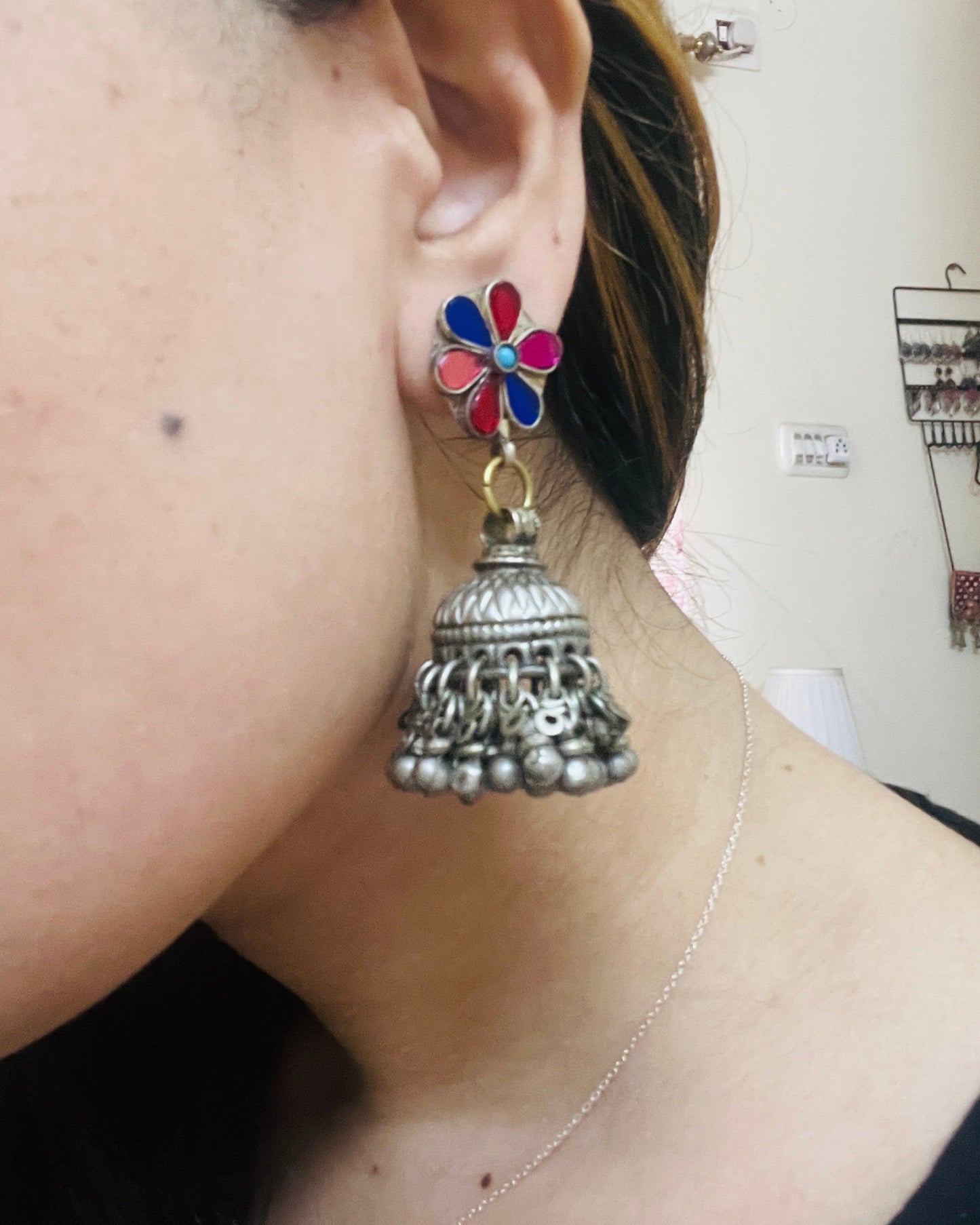 Muntazir Afghan Jhumka