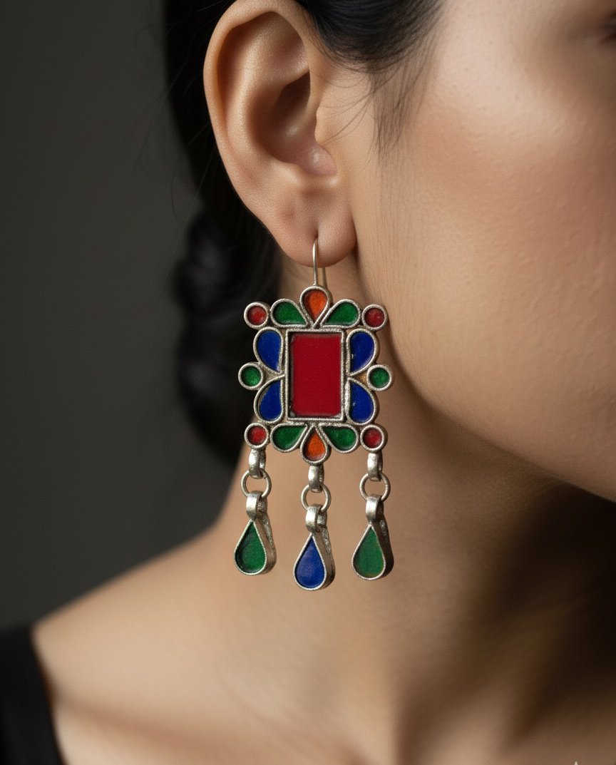 Hunar Glass Earrings