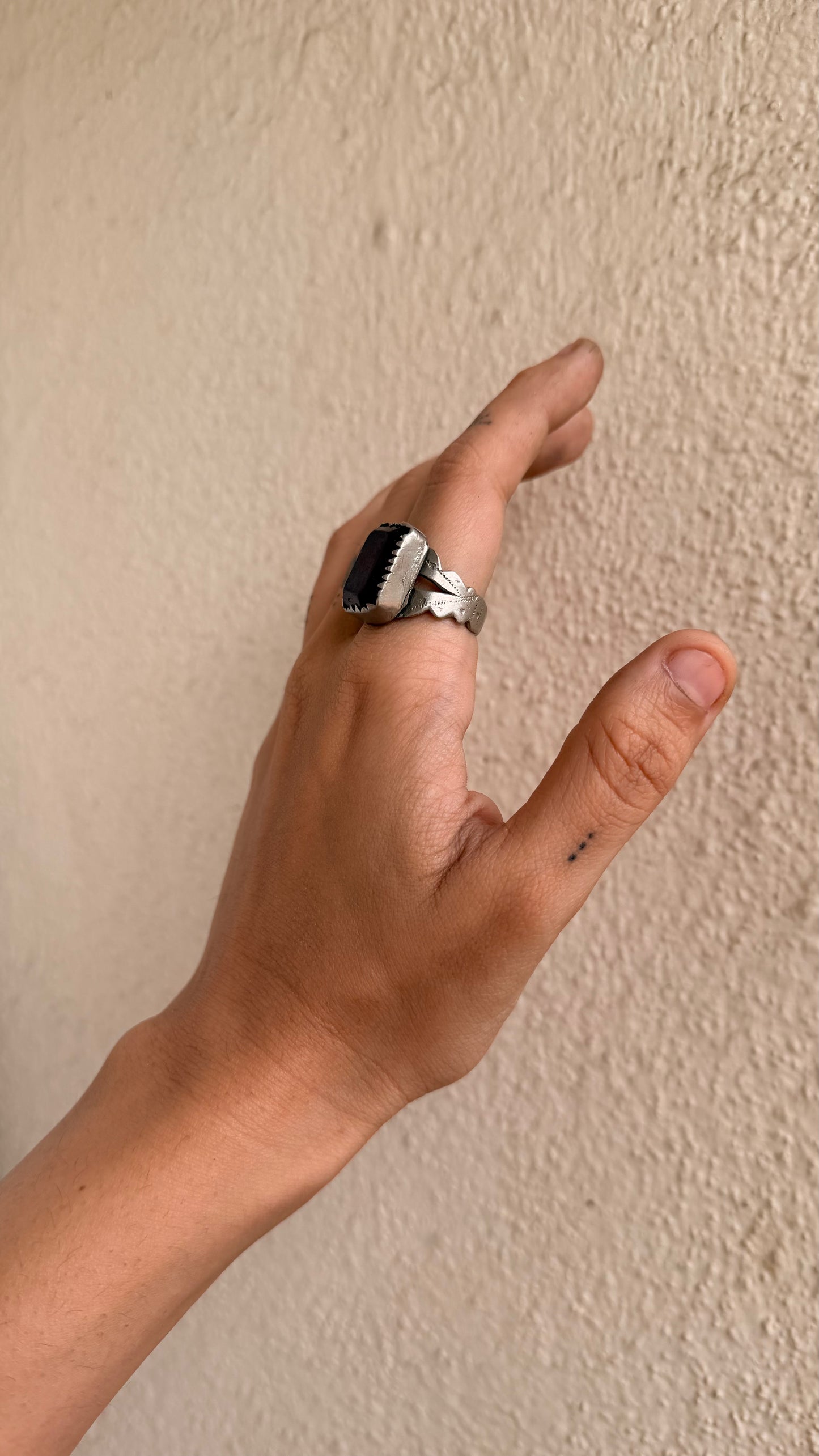 Naghma Vintage Ring