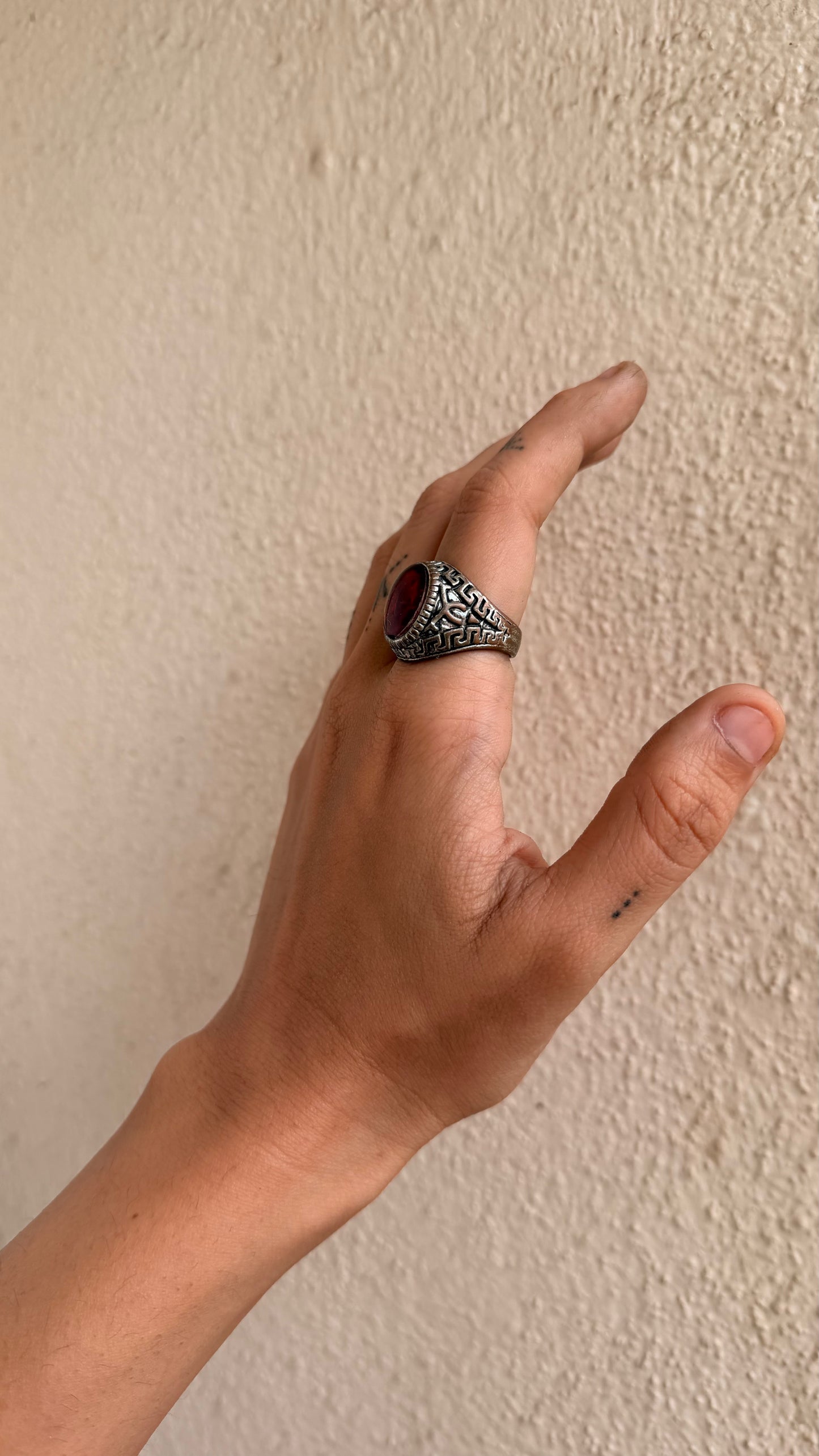 Nigaar Vintage Ring