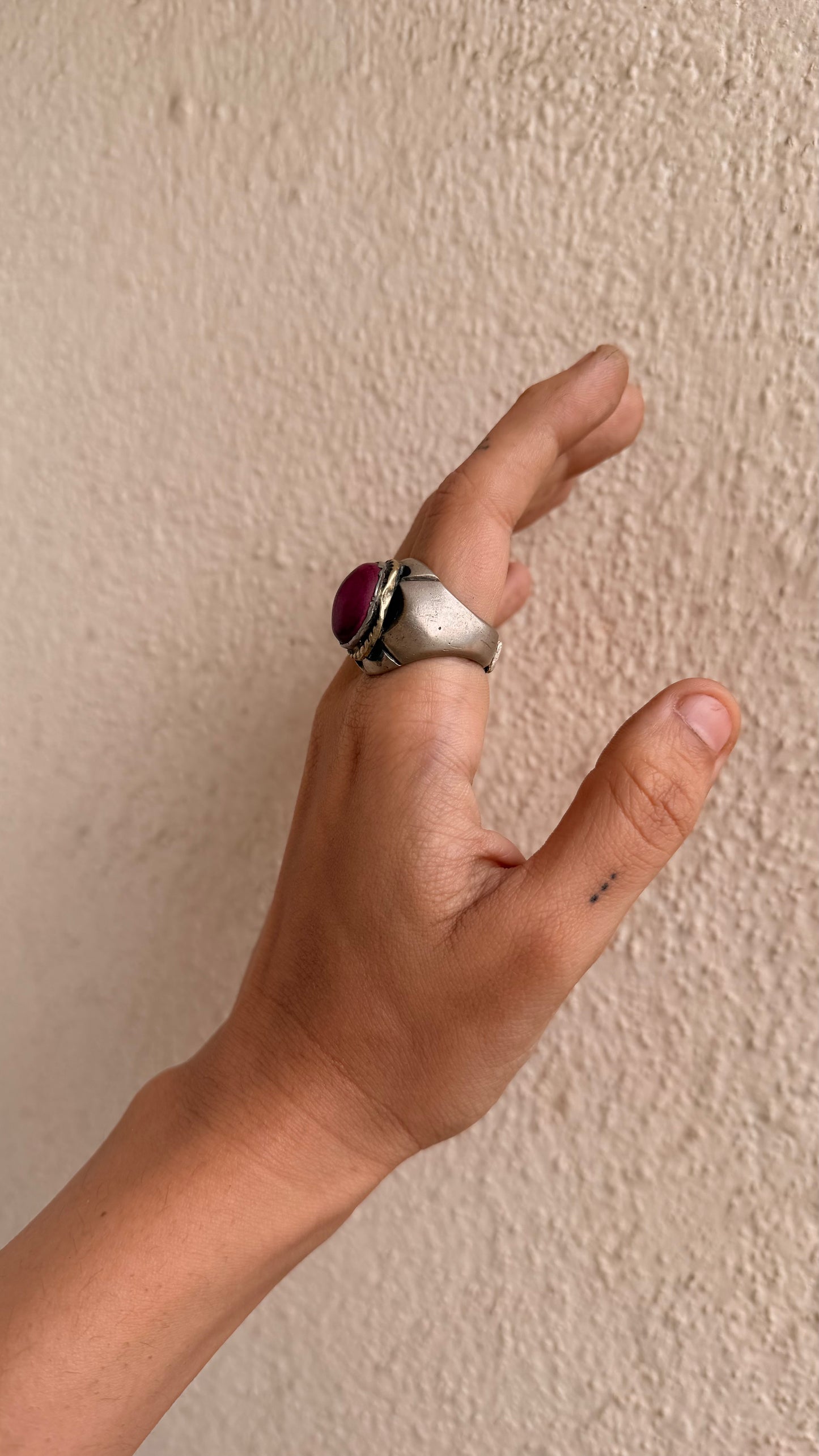 Kaifiyat Vintage Ring