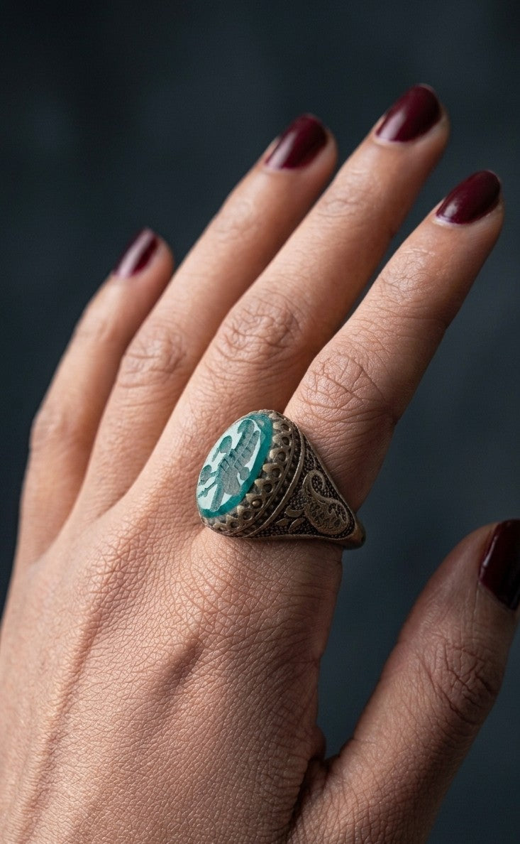 Shruthi Vintage Ring