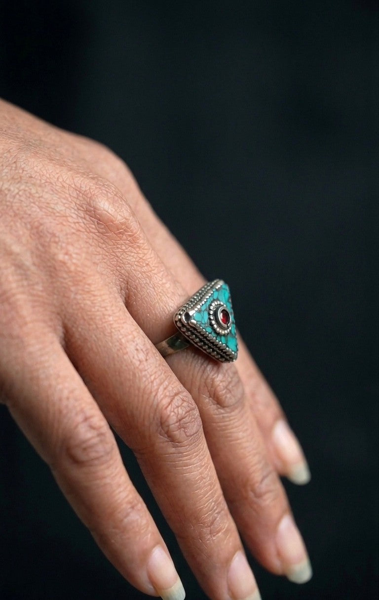 Kamali Nepali Ring