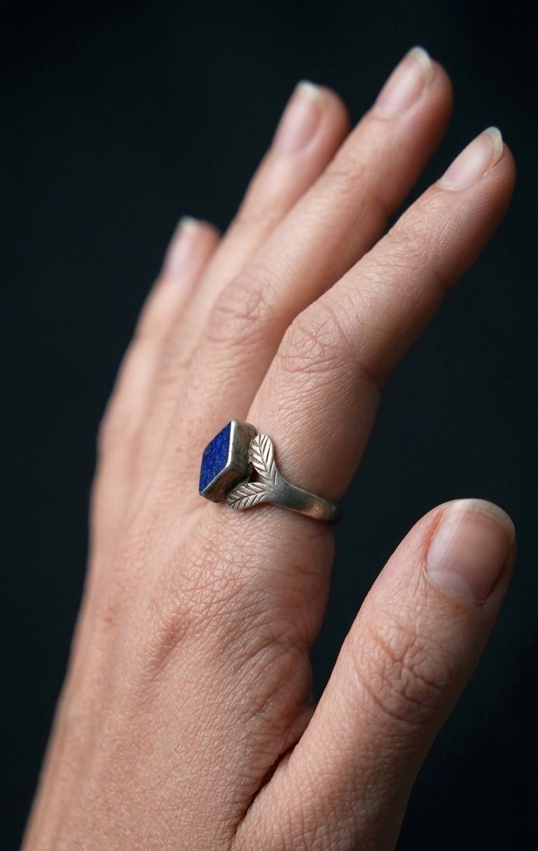 Dhanusha Vintage Ring