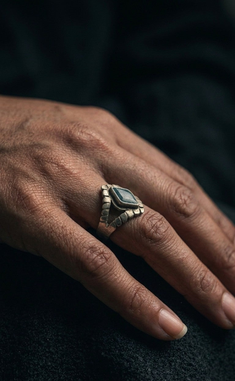 Suriya Vintage Ring