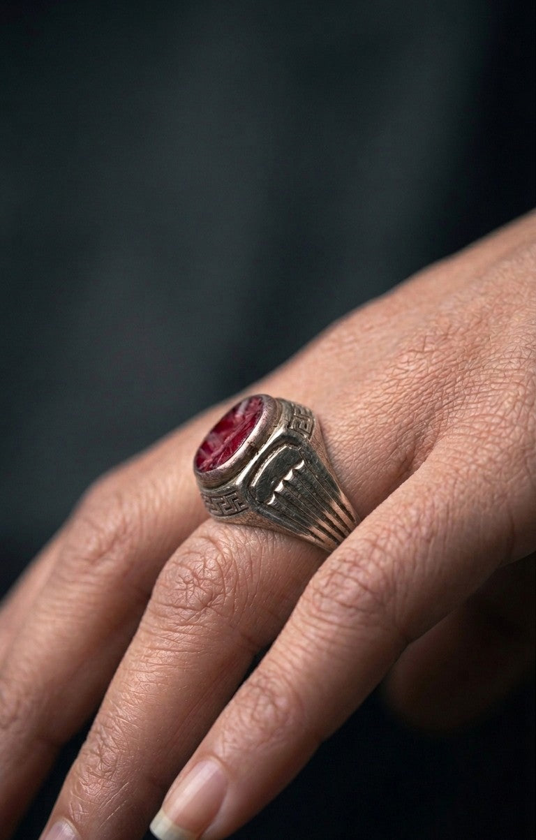 Aruvi Vintage Ring