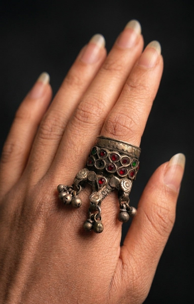 Vinu Vintage Ring