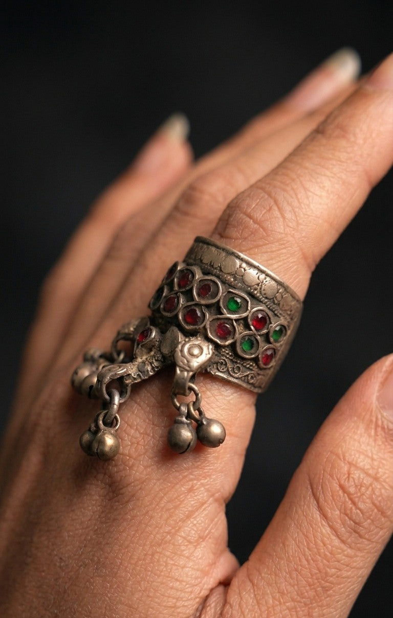 Vinu Vintage Ring