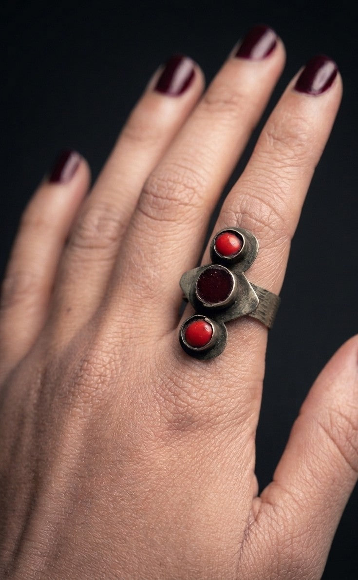 Theja Vintage Ring