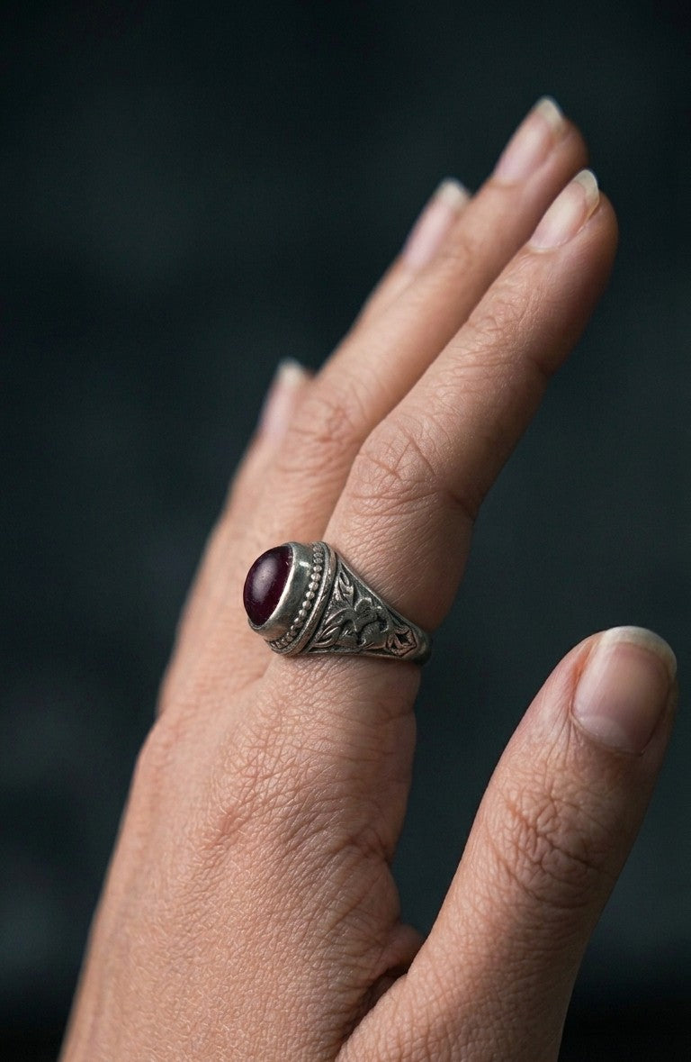 Girija Vintage Ring