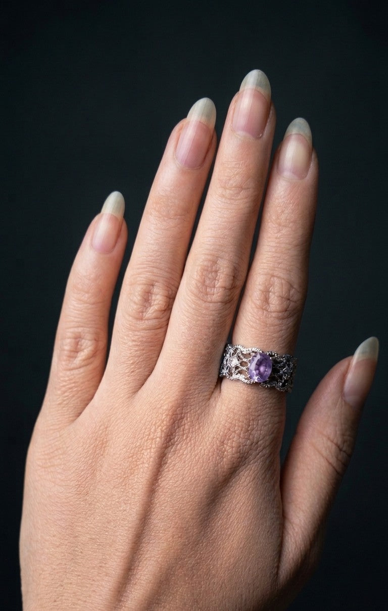 Jhanu Adjustable Ring