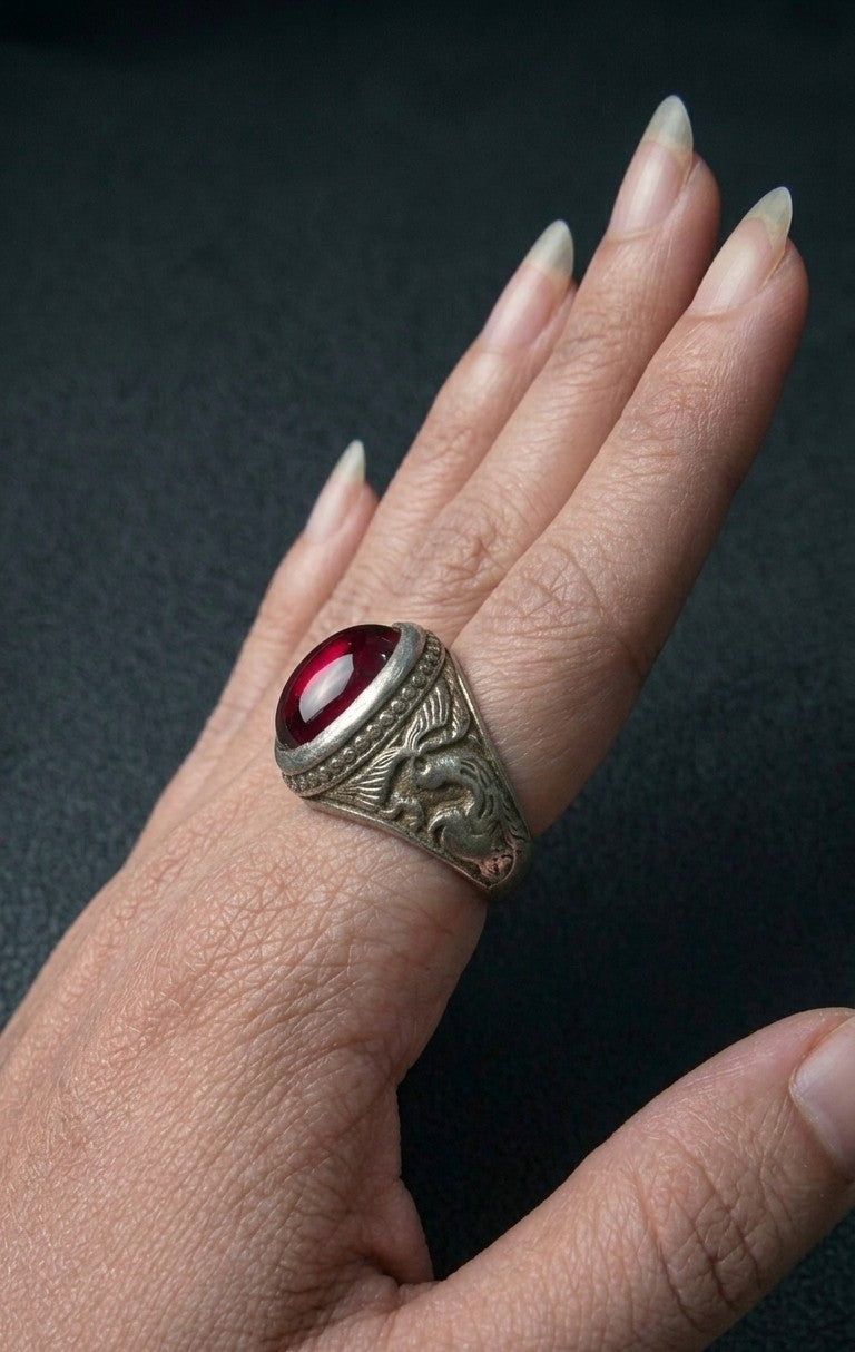 Vanaja Vintage Ring
