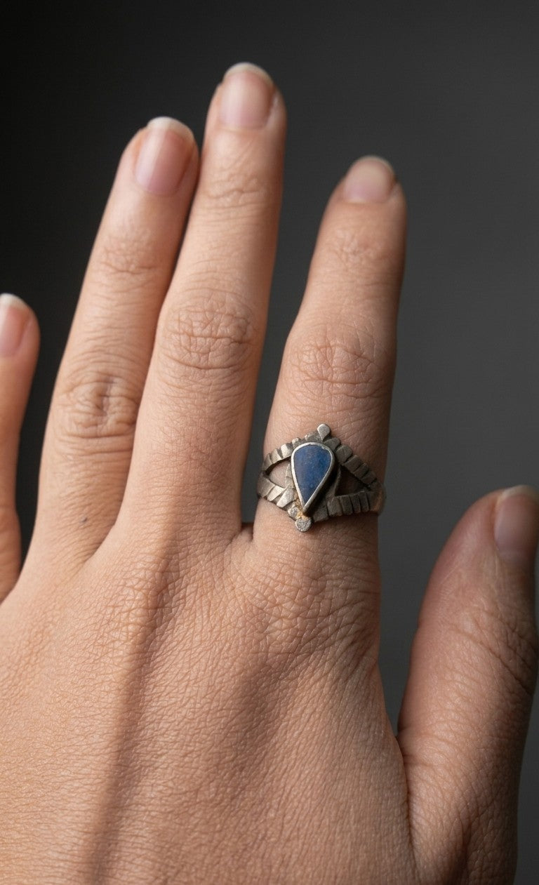 Betty  Vintage Ring