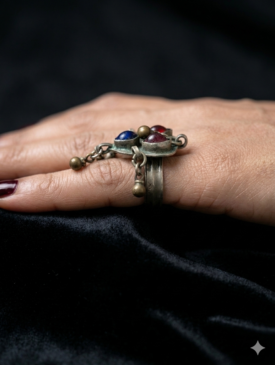 Maithili  Vintage Ring